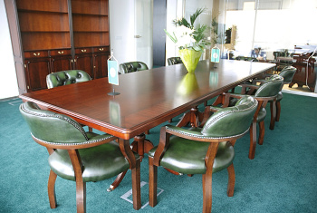Klikněte pro velkou fotografii produktu Luxusní jednací stůl